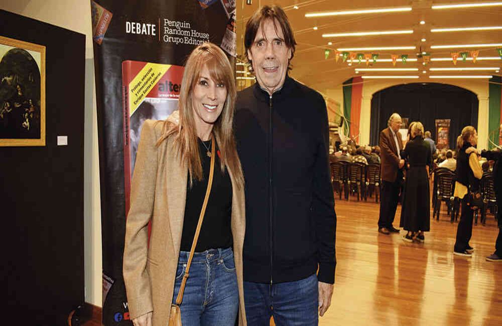 Juliana Vega de Santos y Felipe Santos.