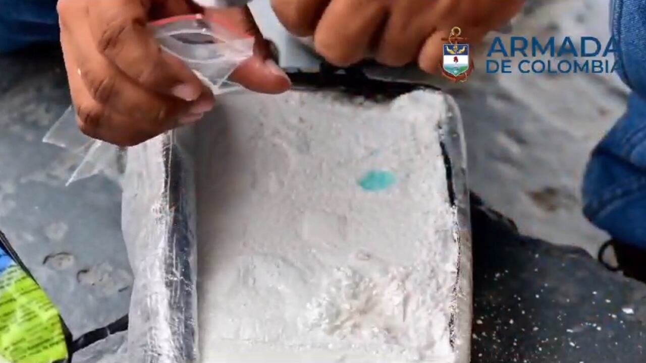 Duro golpe contra el narcotráfico: Armada Nacional incauta más de 1.200 kilos de droga y captura a ocho personas en el Caribe