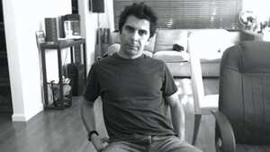 “Con Pies descalzos, nos metimos a un estudio de grabación y las canciones fueron haciéndose solas”: productor de Shakira