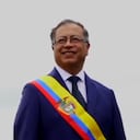 El presidente electo Gustavo Petro llegó hasta Caño Cristales a ponerse la banda presidencial.
