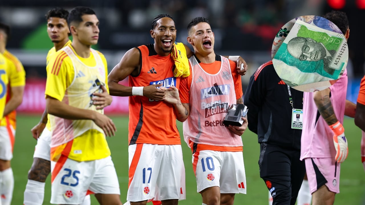 Jugadores de la Selección Colombia y billete de 100 mil pesos.