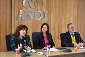 Voceros del sector automotriz reunidos en la Andi
