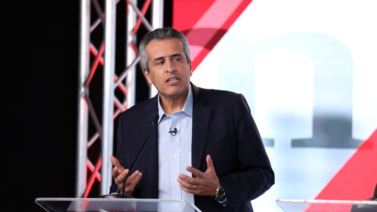 Luis Fernando Velasco
Diciembre 15 de 2021