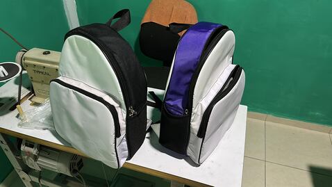 La iniciativa juvenil “Políticamente Correcto” desarrolla un modelo que integra recolección de propaganda electoral