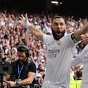Karim Benzema celebrando un gol frente el Barcelona.
