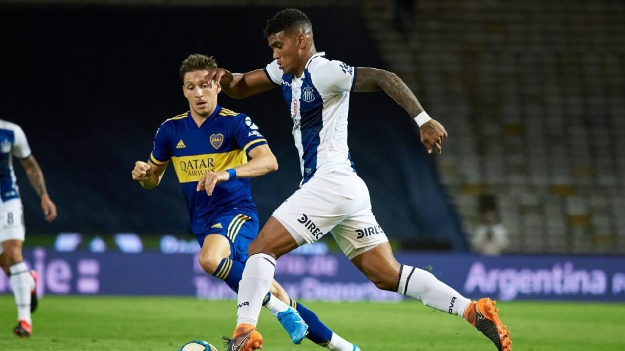 Rafael Pérez, jugador colombiano que estuvo en Talleres de Córdoba, tenía todo arreglado para jugar en Junior de Barranquilla, pero le informaron que no pasó exámenes médicos. El jugador desmiente estar lesionado.