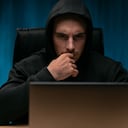 Este tipo de delitos virtuales crecieron 45 % en 2023. Juegos en línea y casinos online están bajo la lupa de las autoridades.