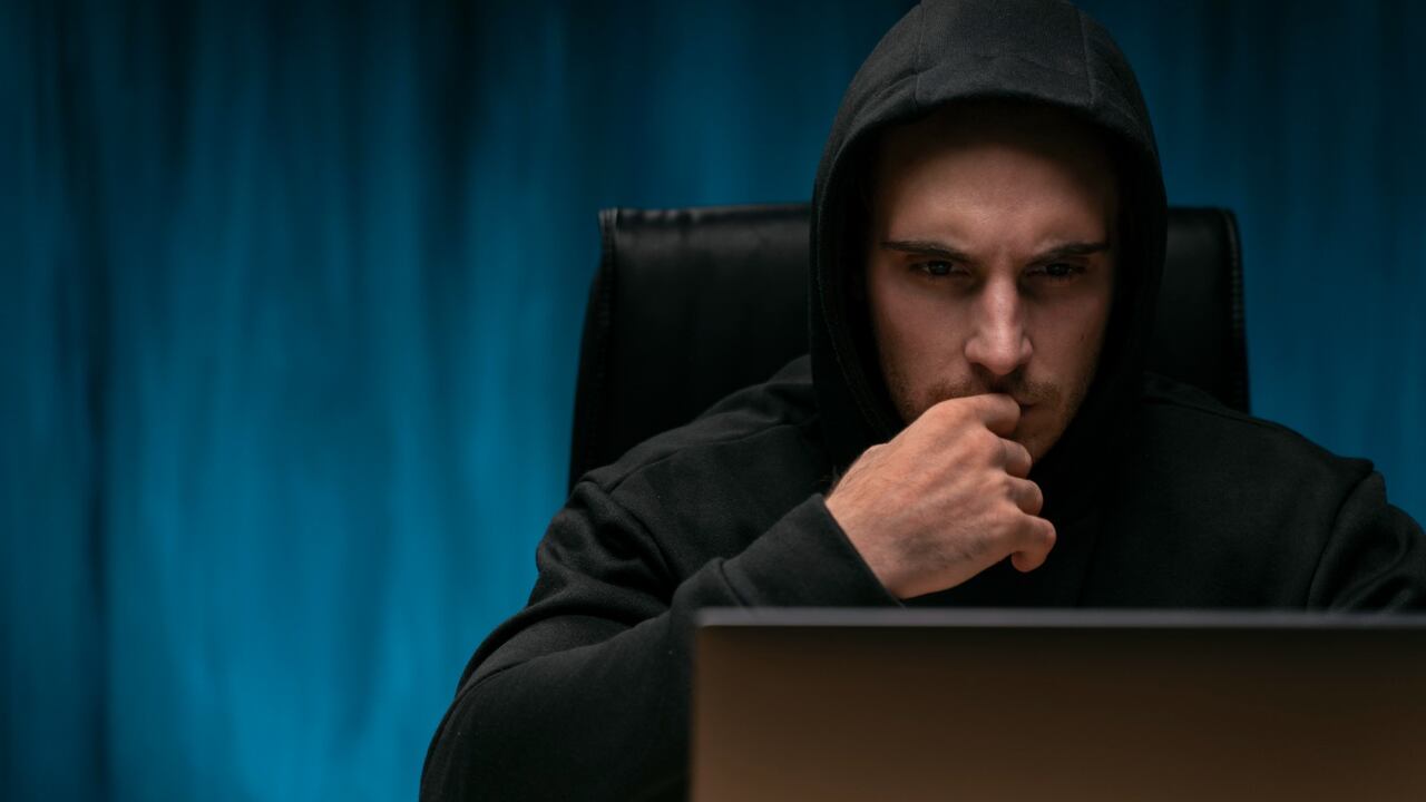 Este tipo de delitos virtuales crecieron 45 % en 2023. Juegos en línea y casinos online están bajo la lupa de las autoridades.