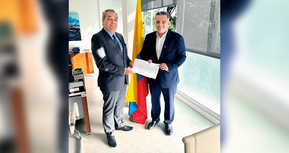   Luis Eduardo de la Hoz aseguraba que iba a ser presidente de Findeter. Finalmente, fue nombrado cónsul en Uruguay.