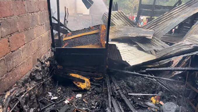 Tres familias lo perdieron todo.