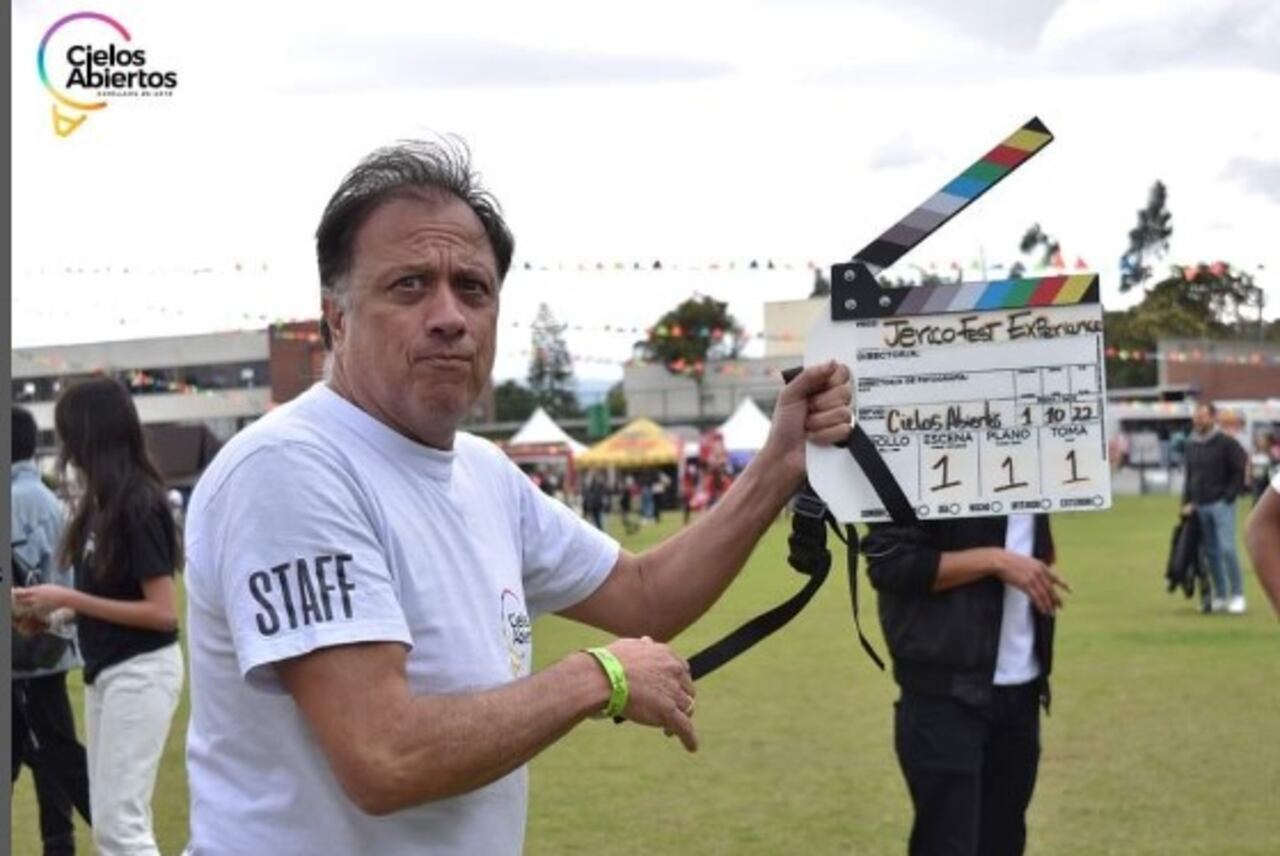 Javier Sáenz actor logró pagar sus deudas y ahora tiene una empresa exitosa.