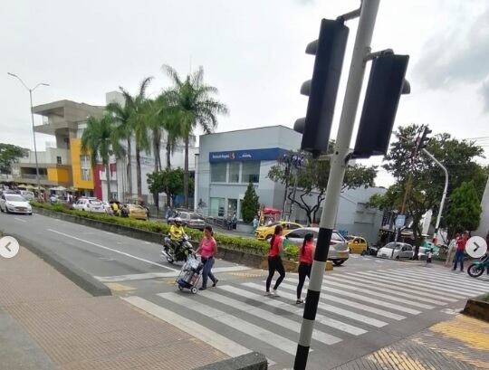 Vandalización red de semáforos de Armenia