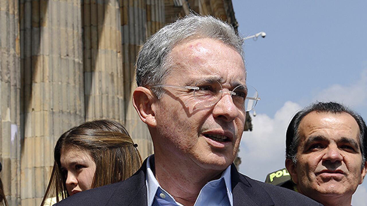 Álvaro Uribe.