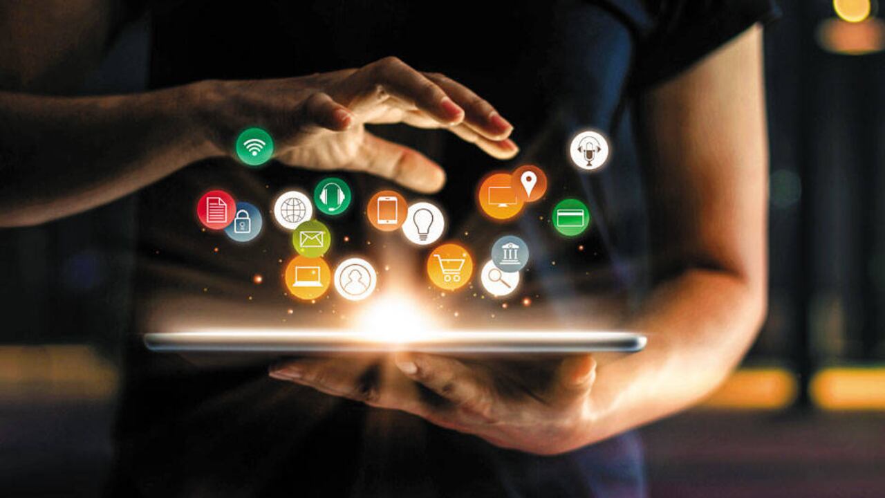 Facebook y Google adoptaron el modelo de negocio compartido con los medios antes de que la Unión Europea los obligara a hacerlo.