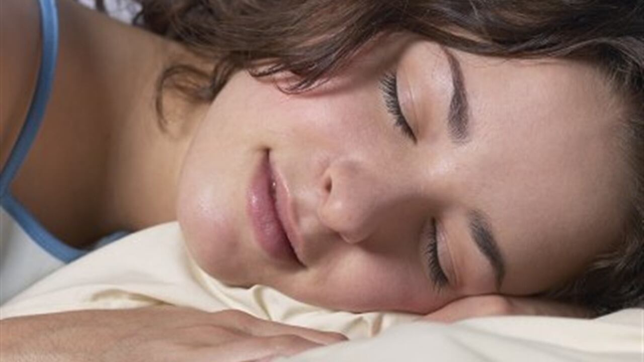 Dormir tiene múltiples beneficios para el organismo.