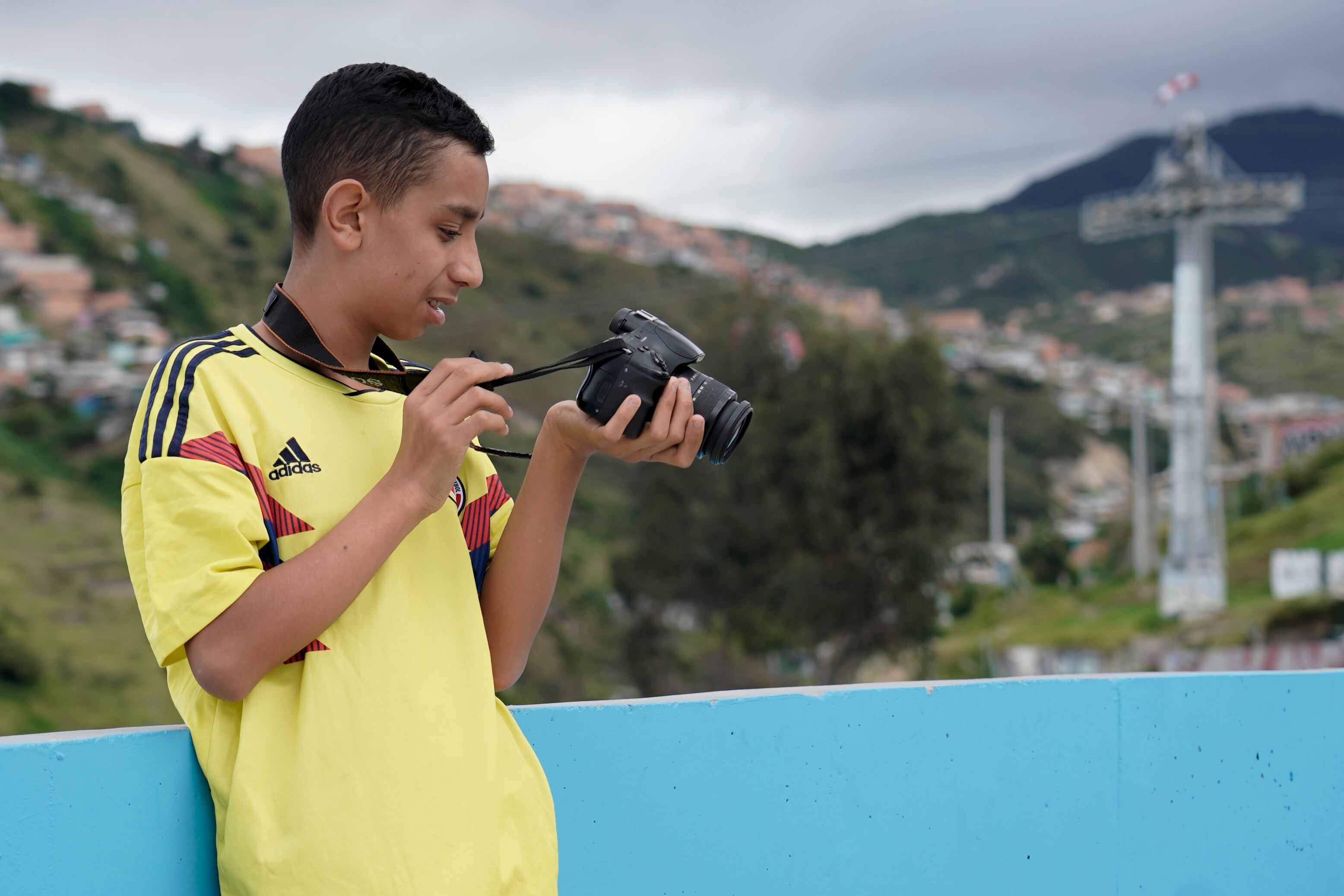 La invitación es clara: el fomento cultural es para todas las personas, todas las culturas y todas las expresiones. Los estímulos, becas, programas, convocatorias y oportunidades están disponibles a través de la plataforma: www.cultured.gov.co