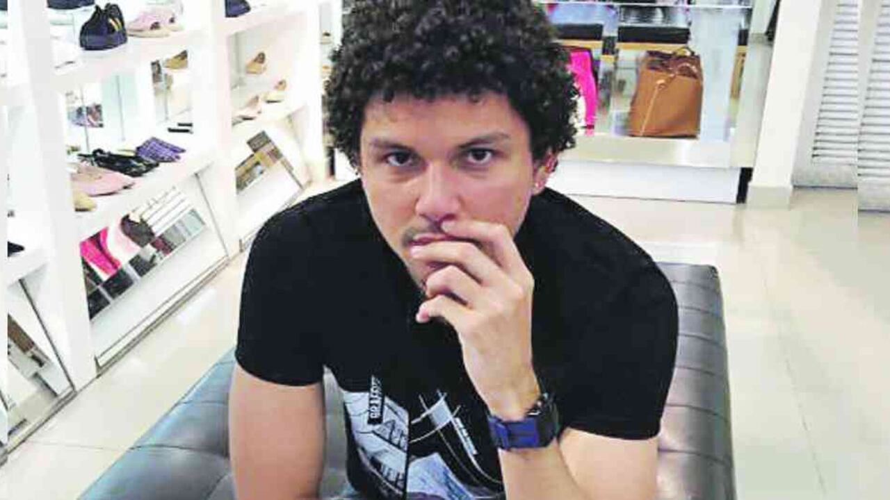 "Él vive en Barranquilla y yo en Bogotá. Cero contacto. Él tiene su vida, su hogar, por eso me ha tocado un poco duro. Es difícil cuando no tienes el apoyo de tu padre", dijo el hijo del Pibe.