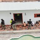 En esta finca en Antioquia, el jefe de los Pachelly iba a realizar una narcorrumba para celebrar su cumpleaños 33, pero la Policía le aguó la fiesta y lo capturó junto con varios cómplices.