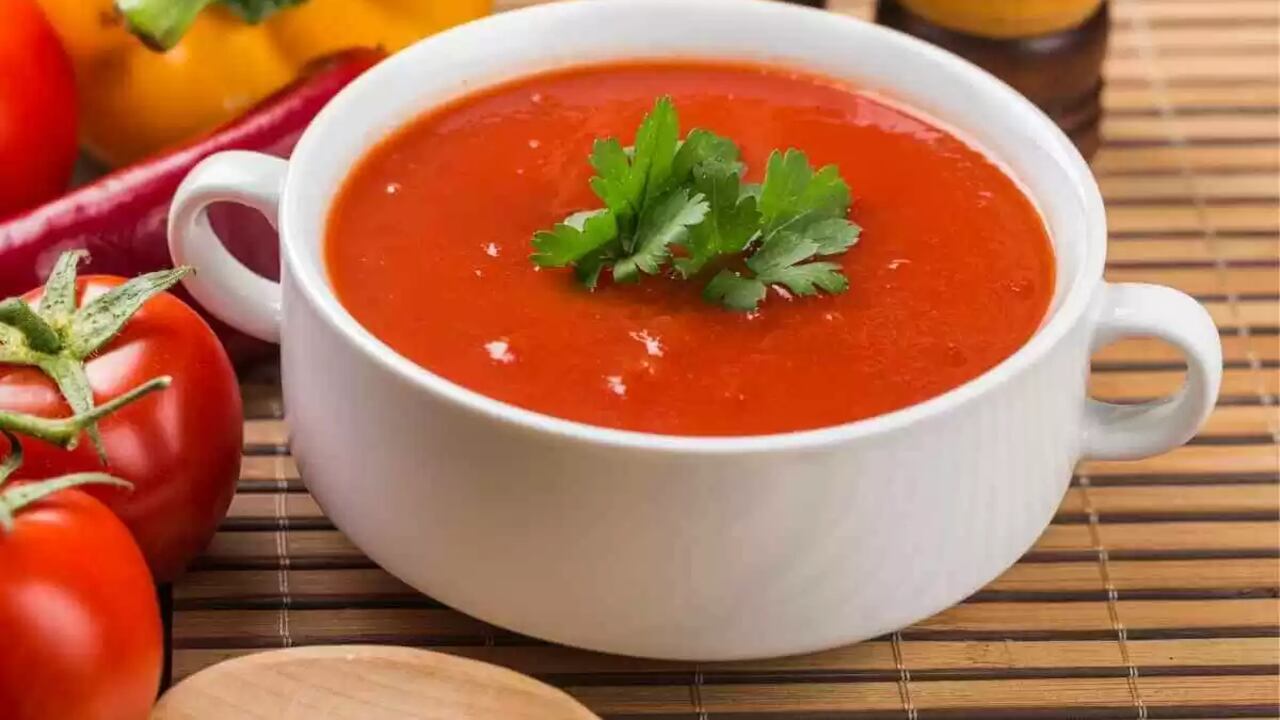 El alimento rojo que fortalece los huesos y protege el cuerpo contra el cáncer