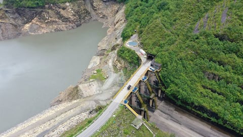 La hidroeléctrica Chivor tiene una capacidad instalada de 1.000 megavatios y cubre cerca de 6 % de la demanda energética nacional.