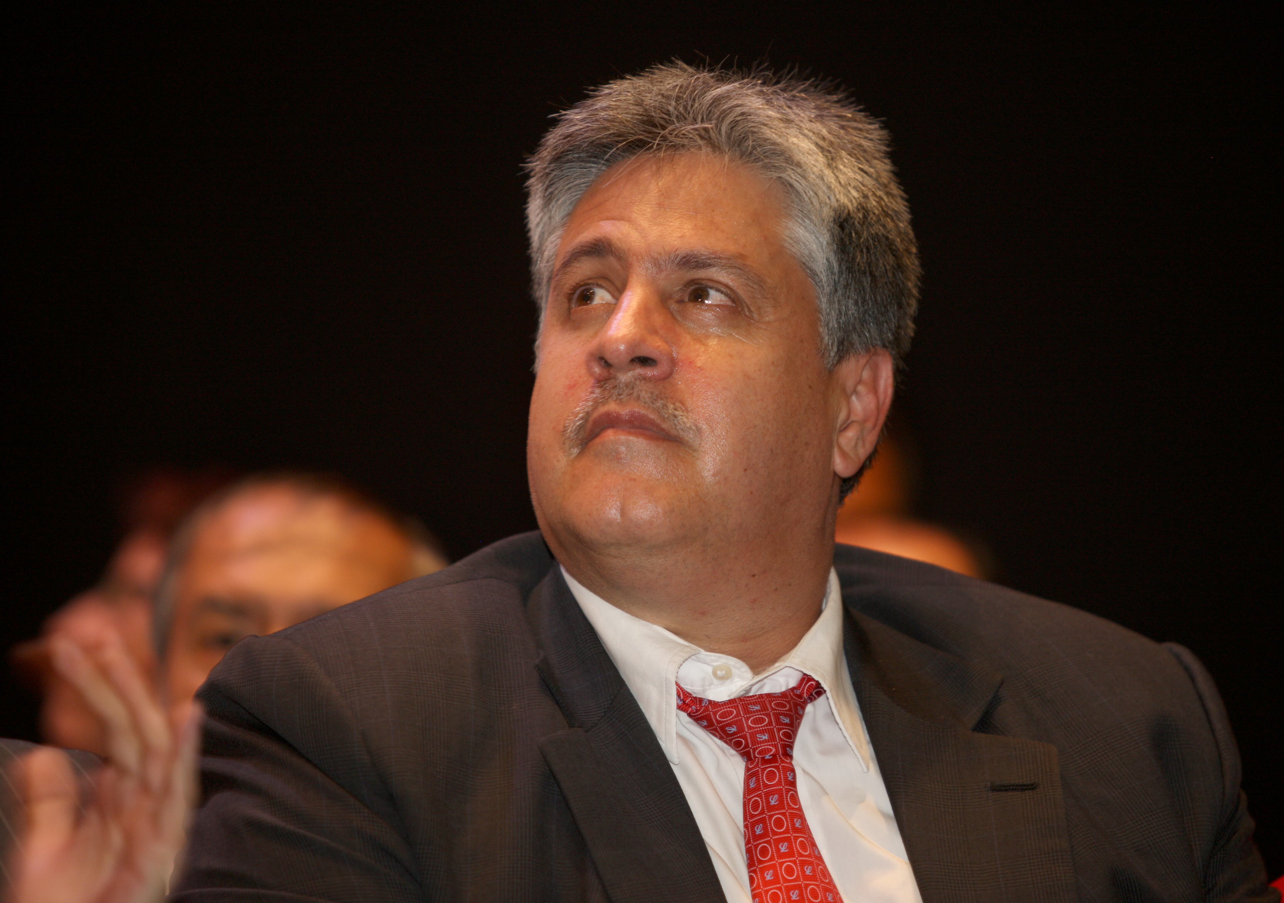 IVAN MORENO ROJAS.
ENCUENTRO POR LA UNIDAD POLO DEMOCRATICO.