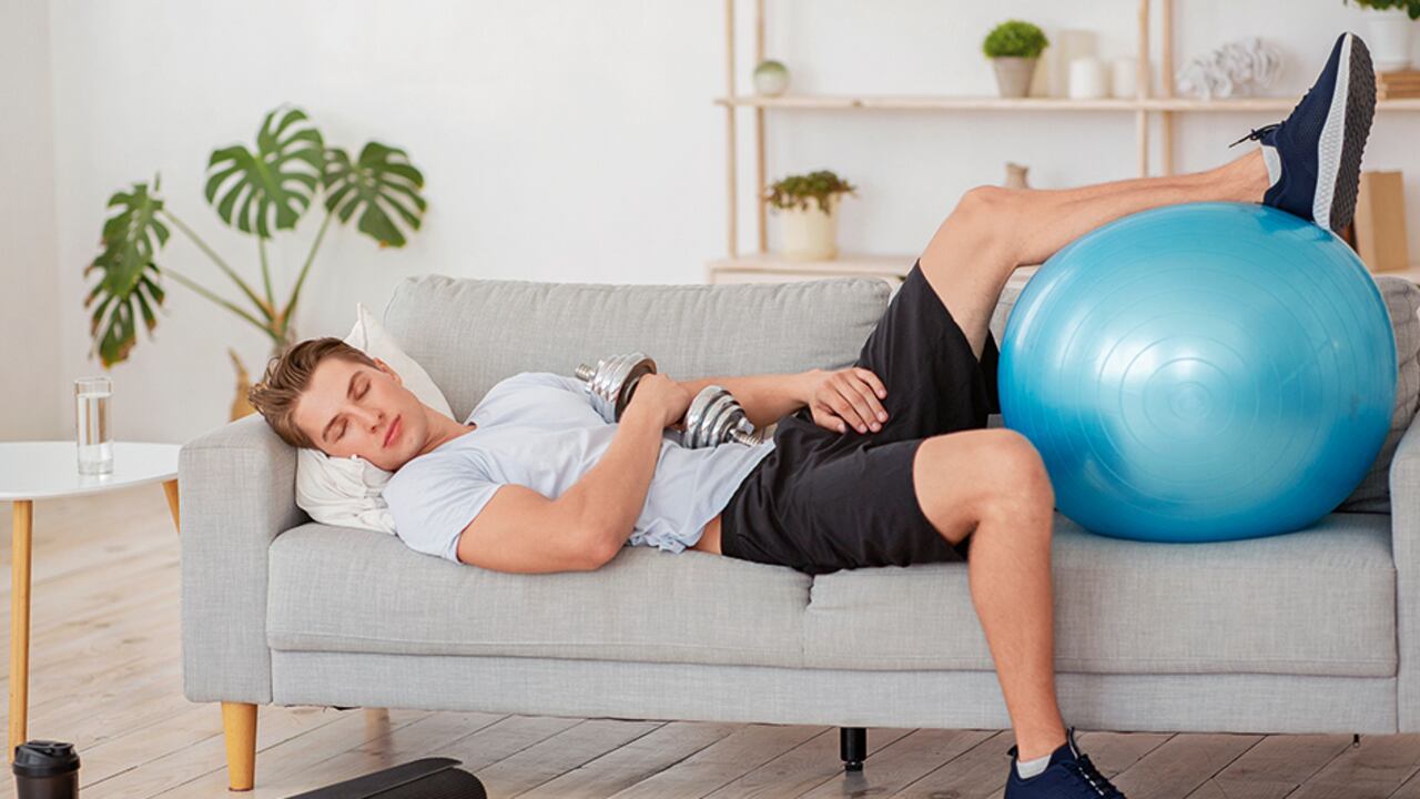 La intensidad es clave para reducir la cantidad de ejercicio que requiere hacer. Si es poco, pero potente, bastará.