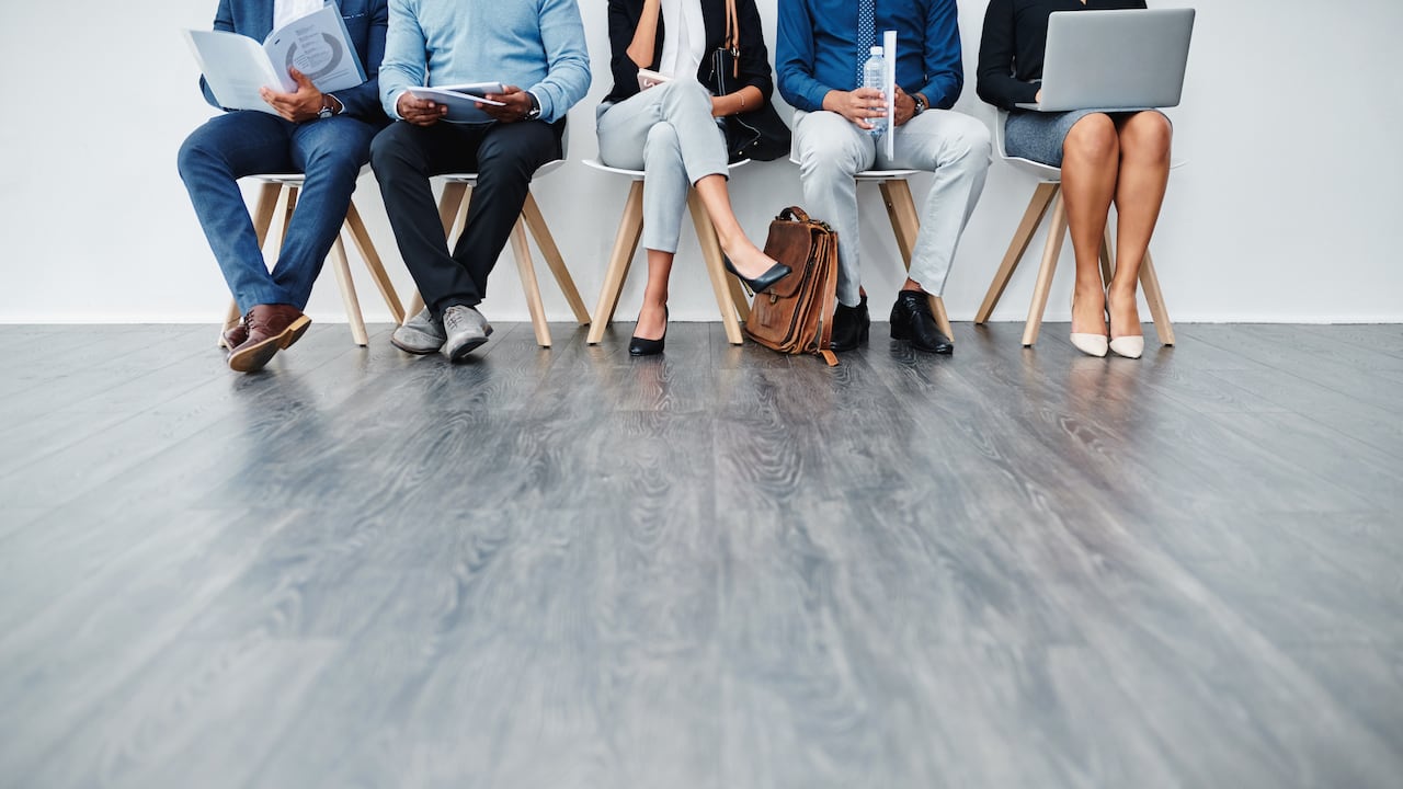 El Dane entregó los resultados del empleo en Colombia para marzo de 2022. El resultado muestra una tendencia a la reducción del desempleo en el país, al comparar los datos con los de 2021, que pasaron de 14,7% a 12,1%.