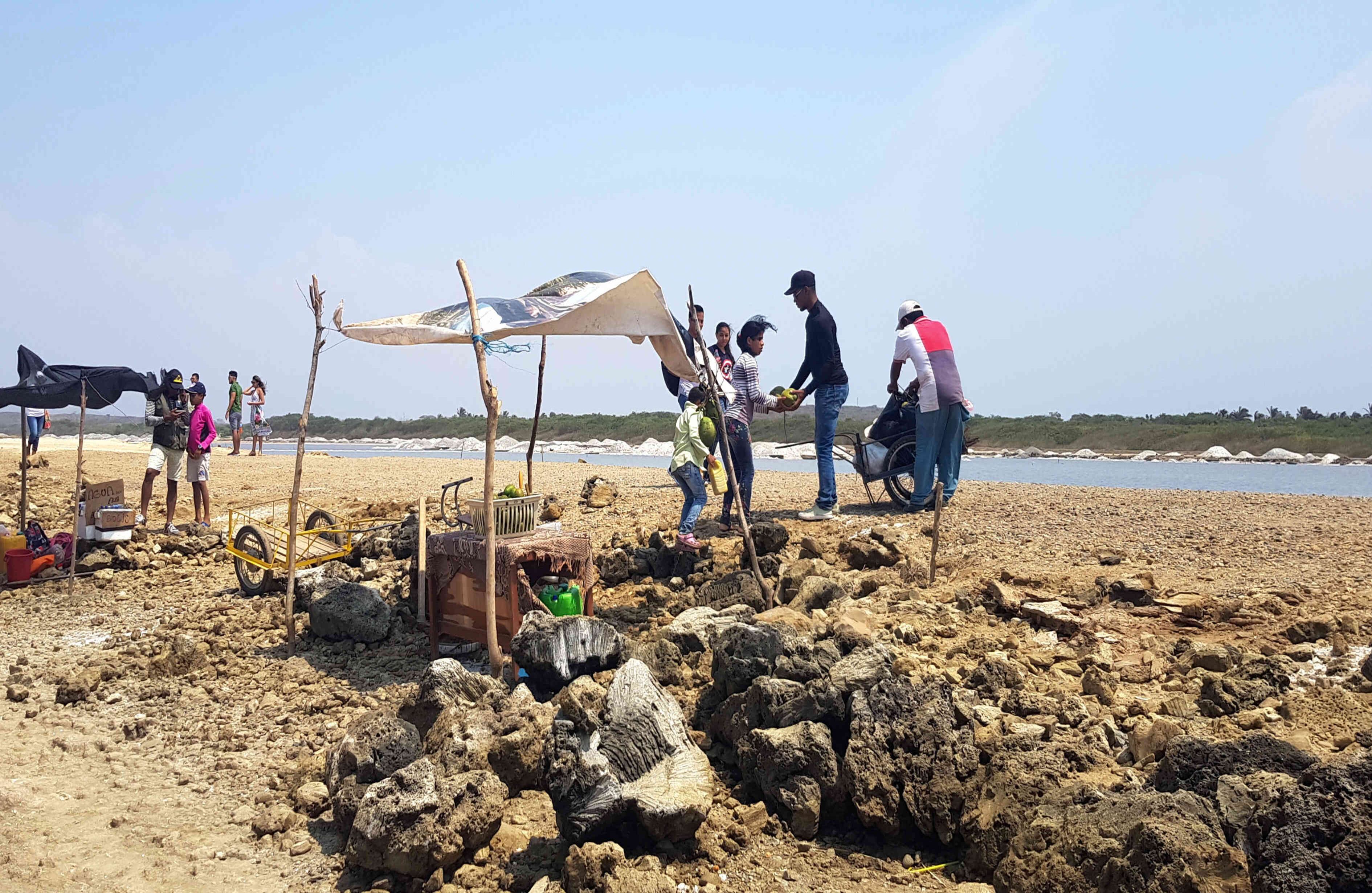 "Es importante el tema turístico, pero es más importante el tema de producción de sal, que le da trabajo a la población que vive en Galerazamba", agregó la funcionaria al espacio radial Atlántico en Noticias