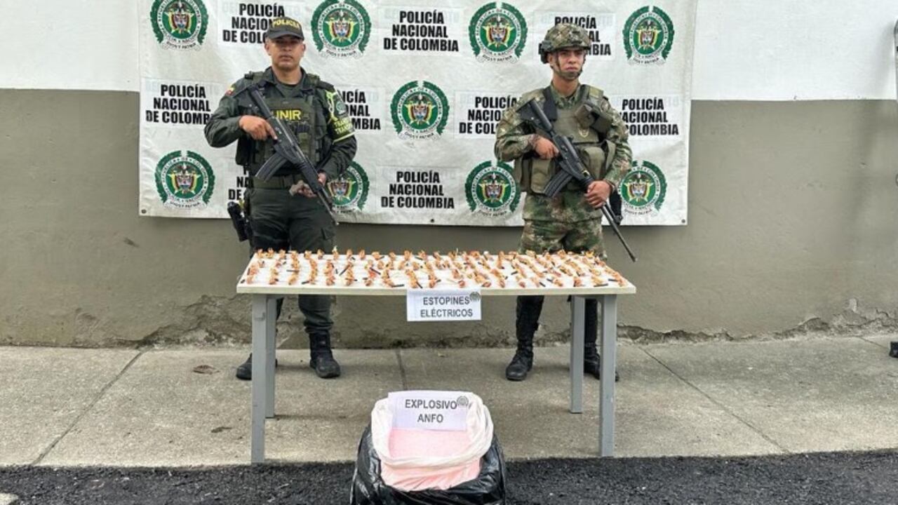 El material explosivo fue dejado a disposición de las autoridades competentes.