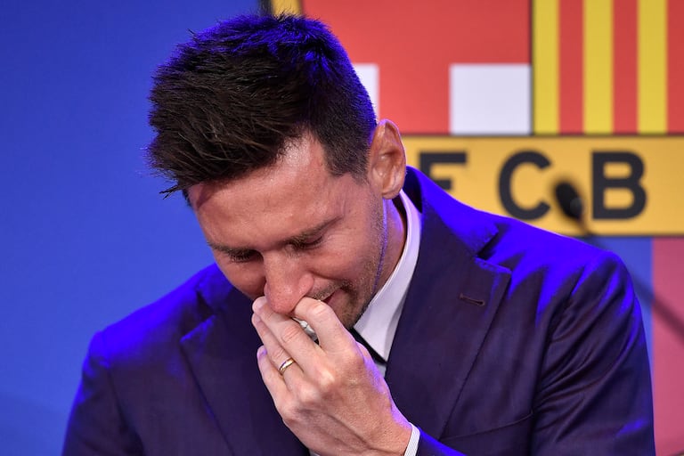 Video | En medio de lágrimas, Lionel Messi se despidió de un Barça en el que pensaba durar toda su vida - Semana