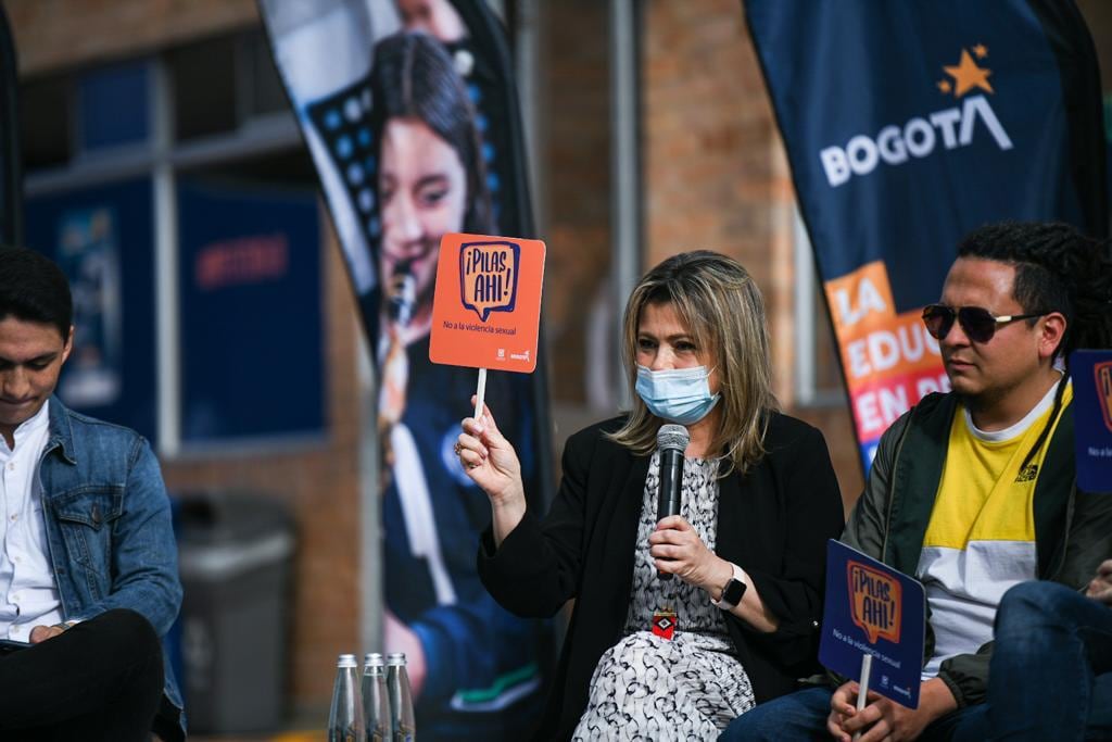 La secretaria de Educación, Edna Bonilla, aseguró que el 38 por ciento de los agresores son compañeros, una cifra que viene en ascenso.