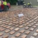 Más de 700 kilos de marihuana encontrados en una camioneta.