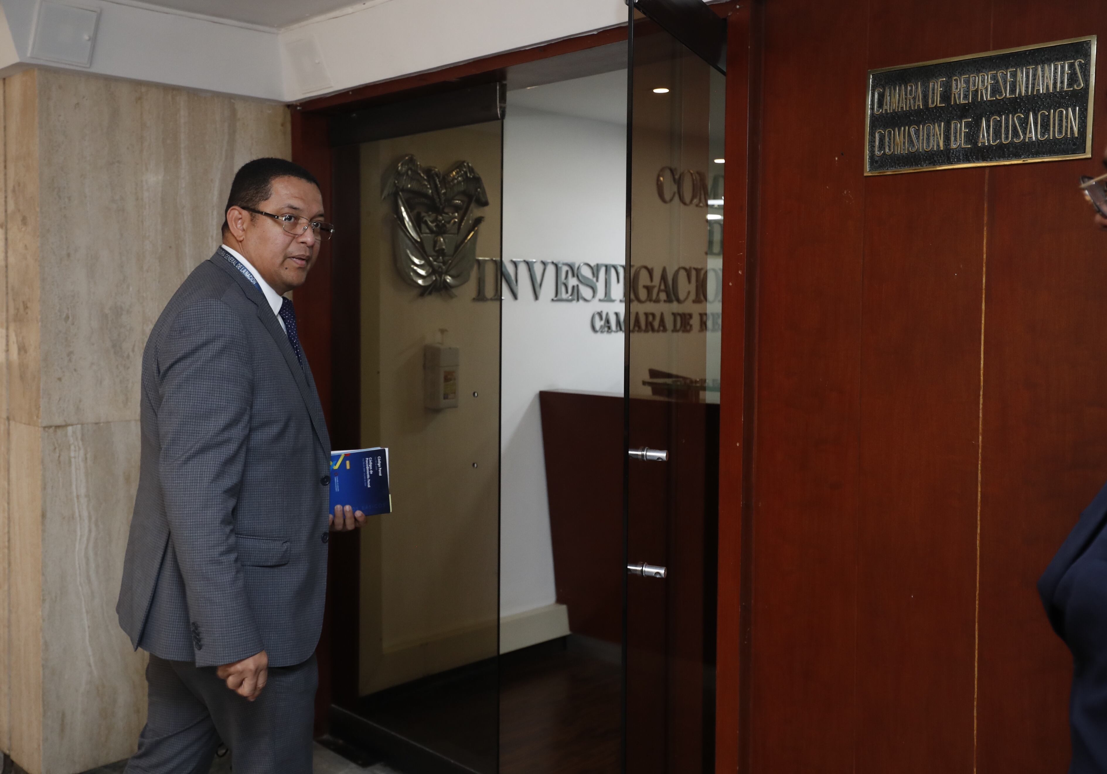 Bladimir Cuadro Crespo  Procurador Delegado