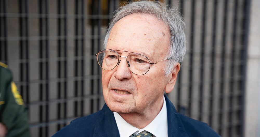 Miguel Bernad, director de Manos Limpias.