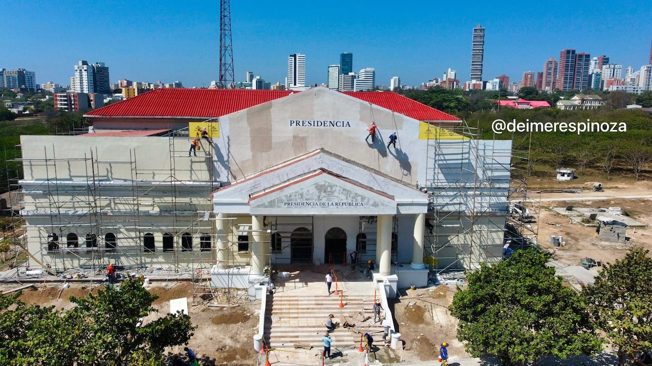 “El edificio de la Aduana ya lo están desocupando porque había allí varias oficinas de la Cámara de Comercio de Barranquilla”, dijo una fuente a SEMANA.