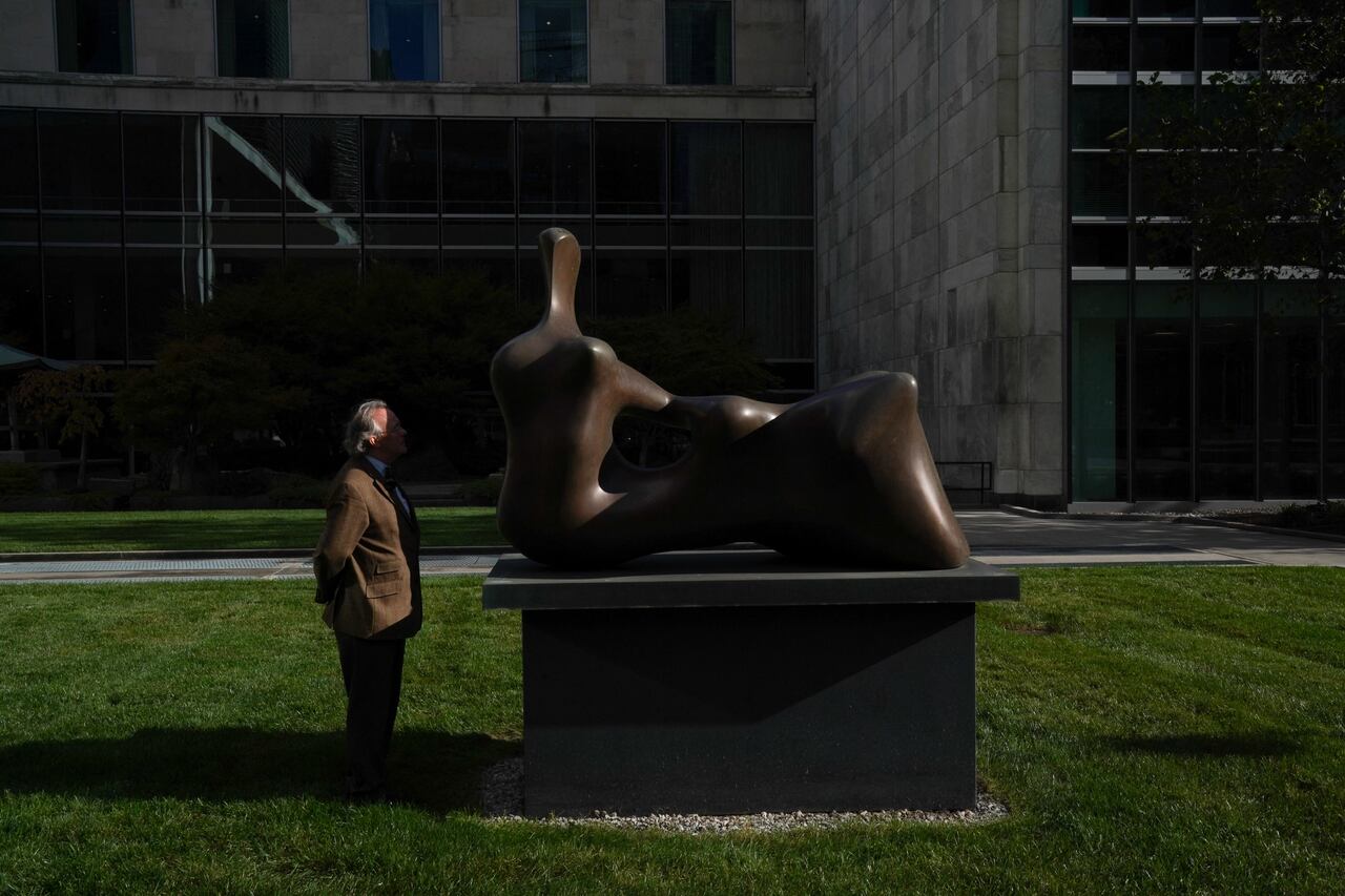 A sculpture by Henry Moore as Werner Schmidt of the United Nations discusses artworks at The United Nations on November 3, 2021 in New York. - Chagall, Moore, L�ger: in nearly eight decades, the United Nations headquarters in New York has accumulated valuable works of art, from states and individuals, making the compound another attractive tourist stop in the Big Apple.