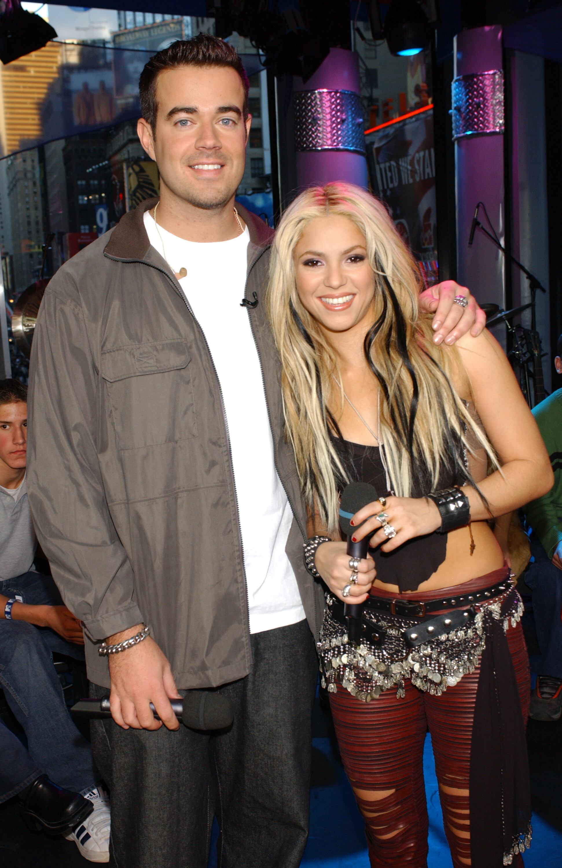 Carson Daly & Shakira during "Spankin New Music Week" on MTV's "TRL" - November 9, 2001 at MTV's Time Square Studio in New York City, New York, United States. (Photo by KMazur/WireImage)