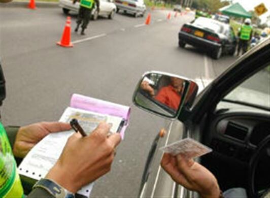 El incumplimiento de la medida del Día sin carro ni moto implica una multa de aproximadamente 15 salarios mínimos mensuales vigentes. Es decir, que se aproxima a los 17 millones de pesos.