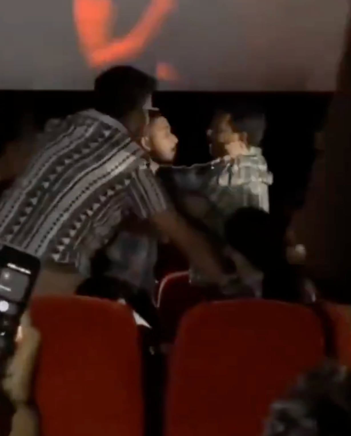 La película fue interrumpida por el incidente