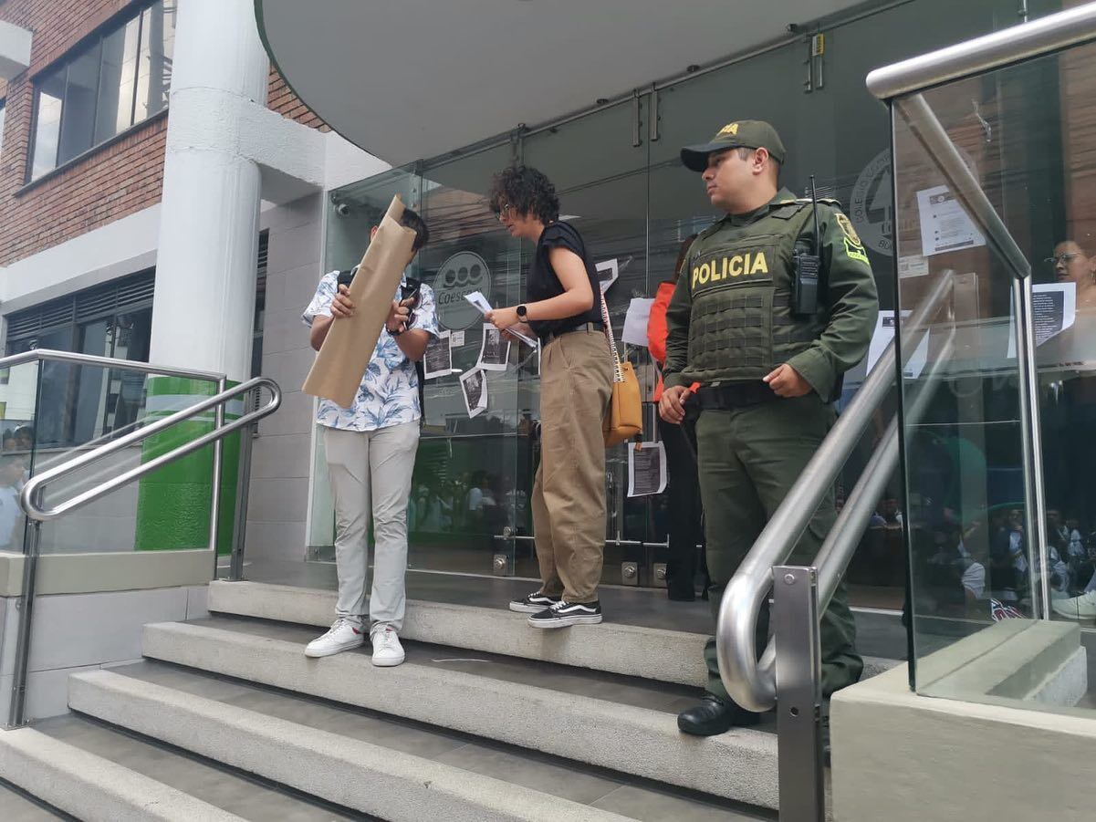 La Policía hizo presencia en el lugar.