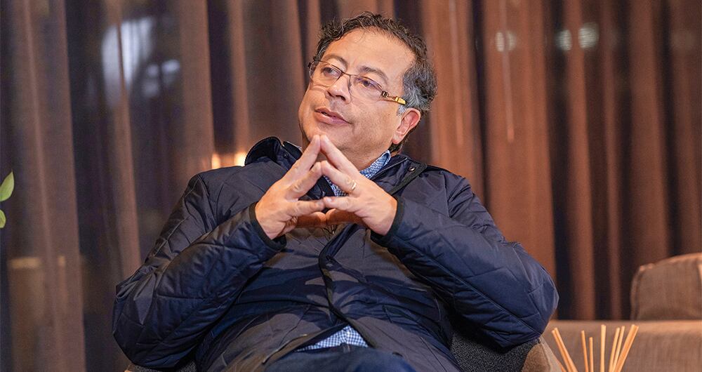 GUSTAVO PETROEl presidente nació con la luna negra en Géminis. Ellos serán claves en 2024.