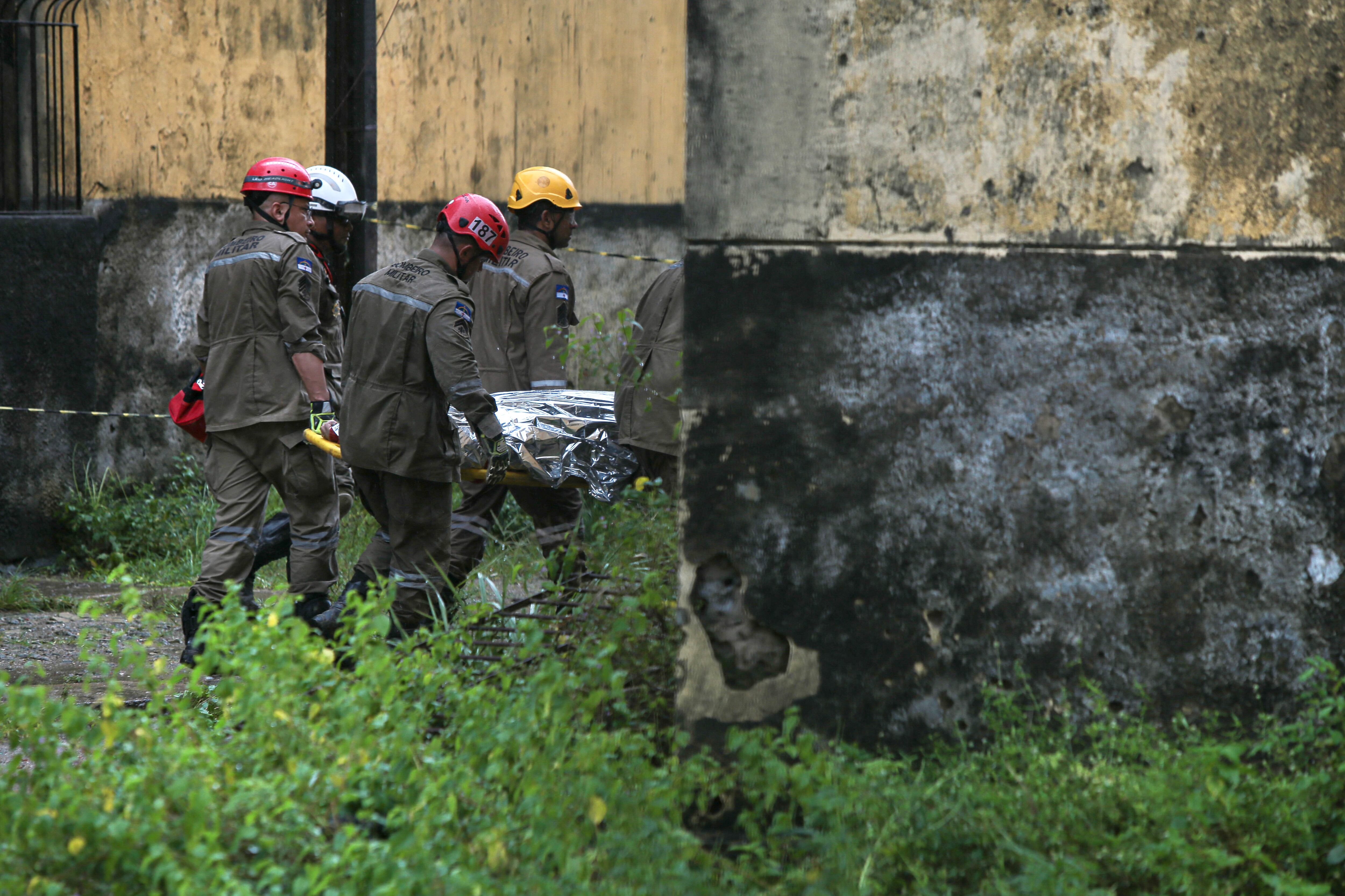 Derrumbe de edificio en Pernambuco, Brasil