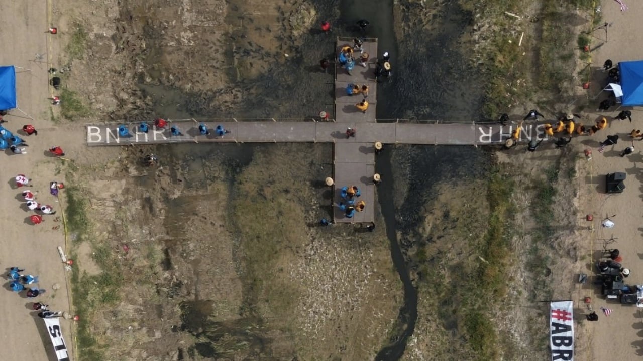 El evento 'Abrazos no Muros' hizo que la frontera entre México y Estados Unidos se derribara por unas horas.