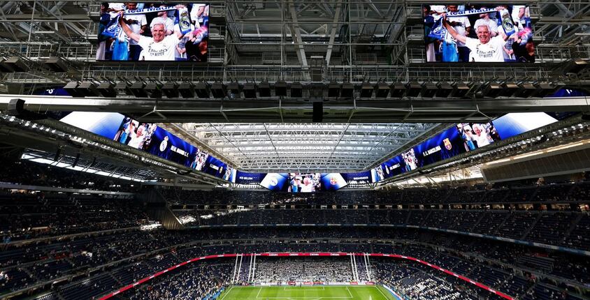 El videomarcador 360º del Estadio Santiago Bernabéu, casa del Real Madrid, en Madrid (España)
