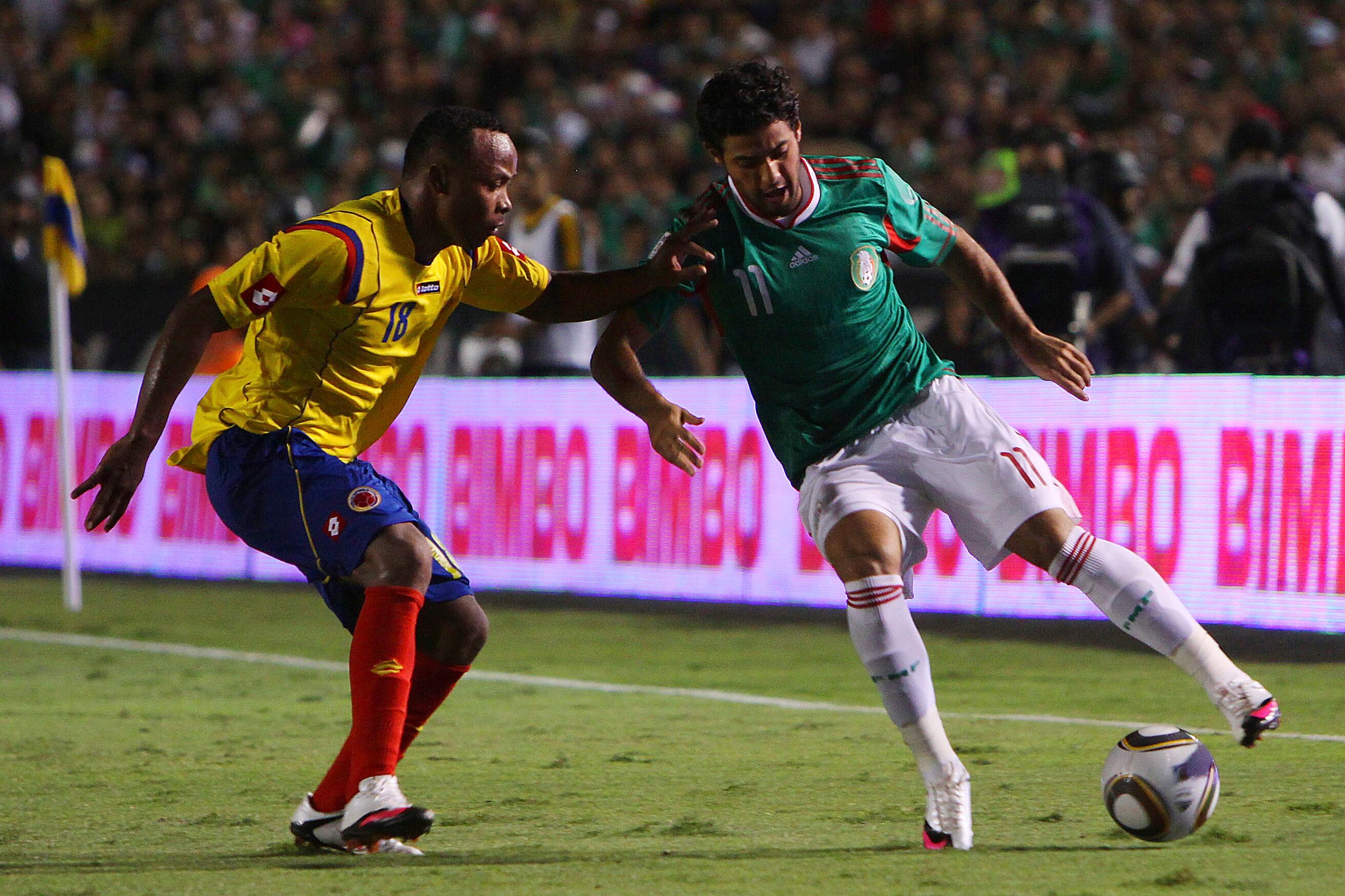 Mexico v Colombia - Amistoso 2010