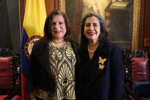 Vicerrectora y rectora de la Universidad del Rosario