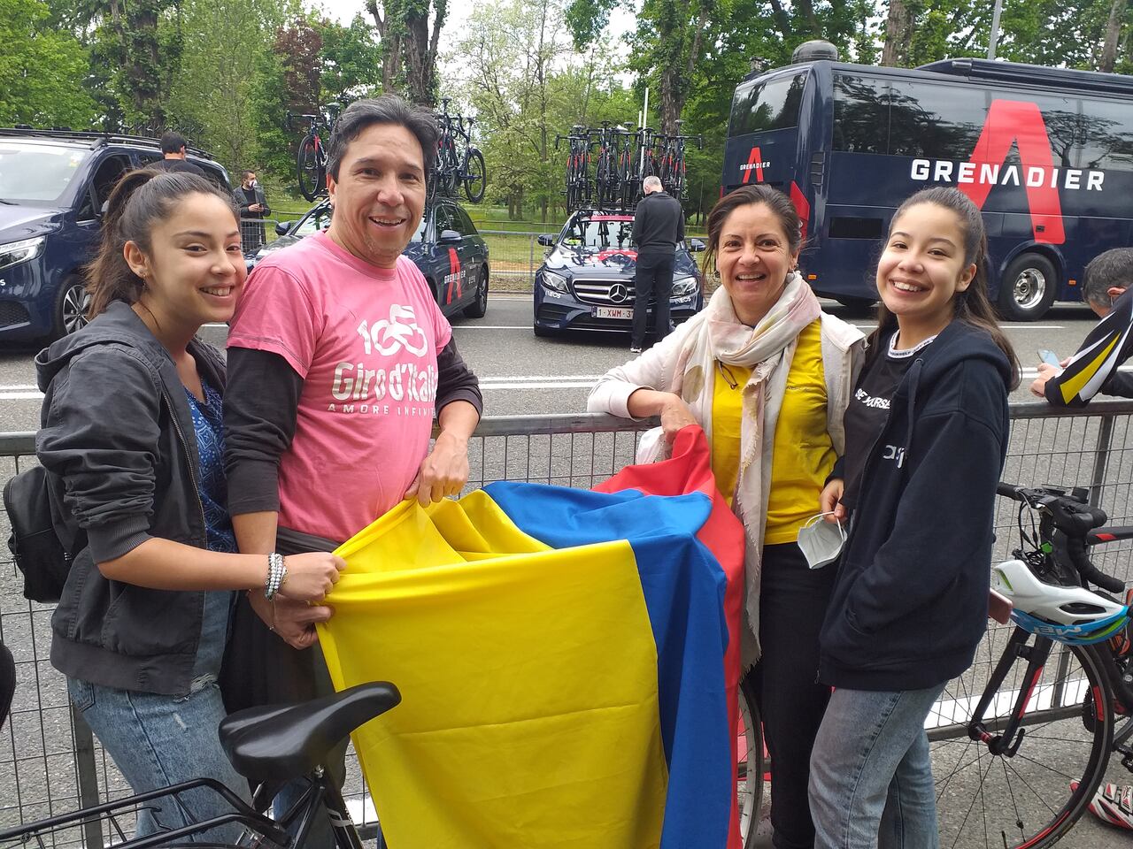 Mabel Arjona y Mauricio Cárdenas, durante el Giro de Italia 2021