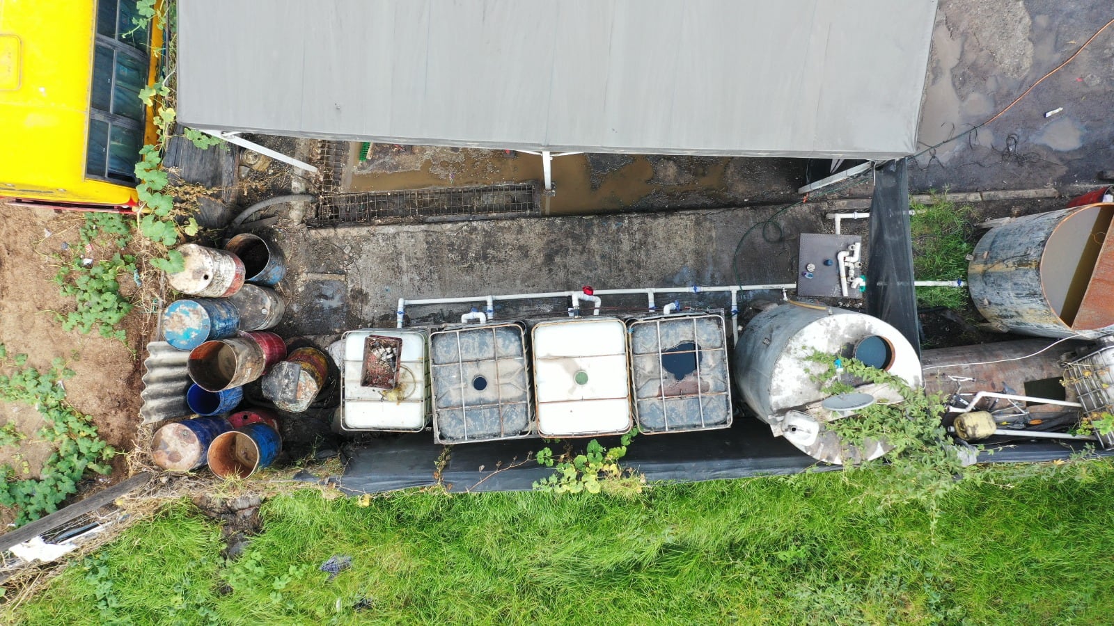 El operativo se desarrolló sobre la Avenida Gaitán Cortés y se verificó el permiso y
los requisitos para el funcionamiento de estos lugares.