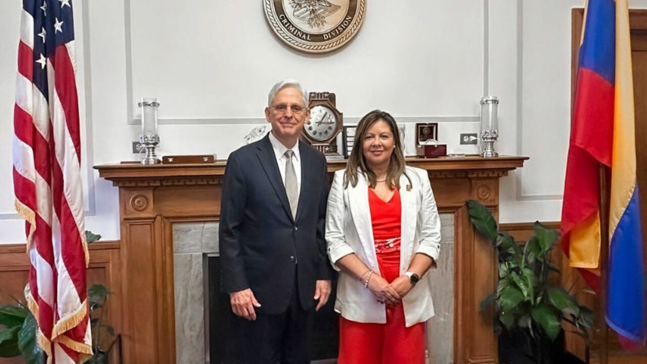 La fiscal colombiana Luz Adriana Camargo de visita en Estados Unidos.