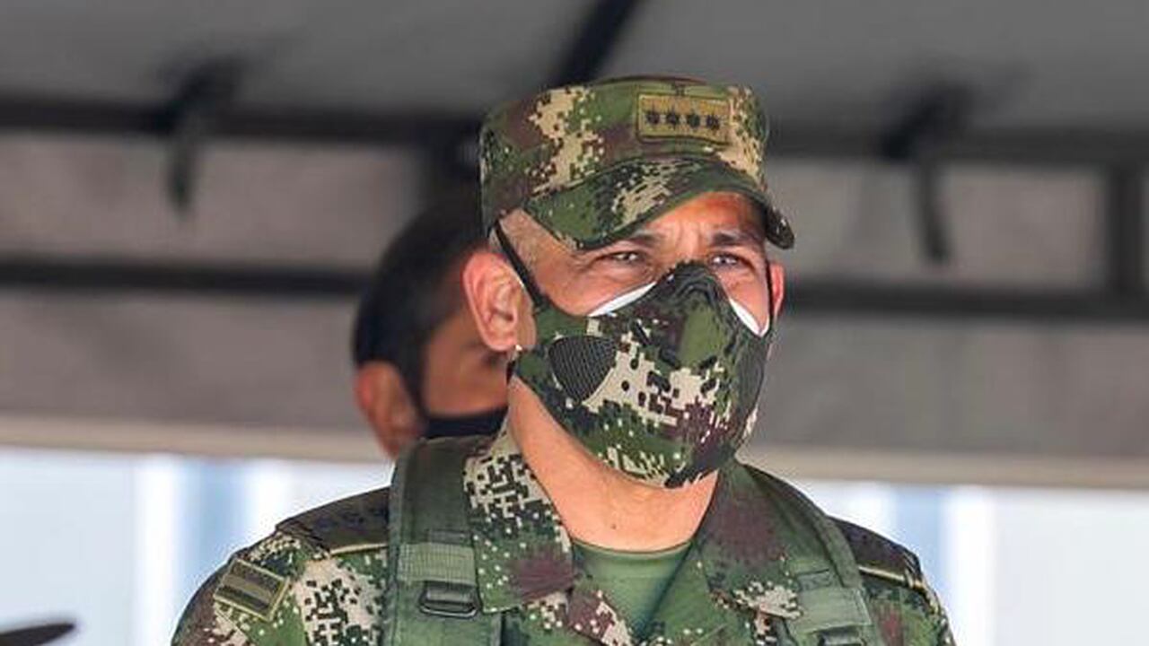 El general Eduardo Zapateiro, comandante del Ejército Nacional